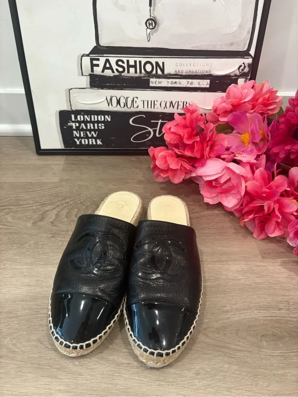 CHANEL Black Leather & Patent Espadrille Mule slide on